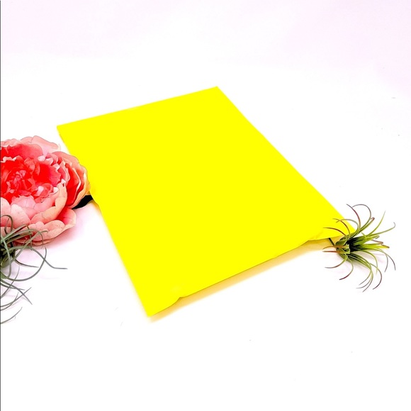 50 10X13 Yellow Poly Mailers PRICE IS FIRM - Picture 4 of 7